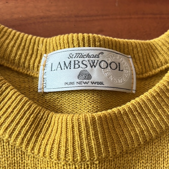 St. Michael Lambswool Sweater sz medium - Picture 6 of 12